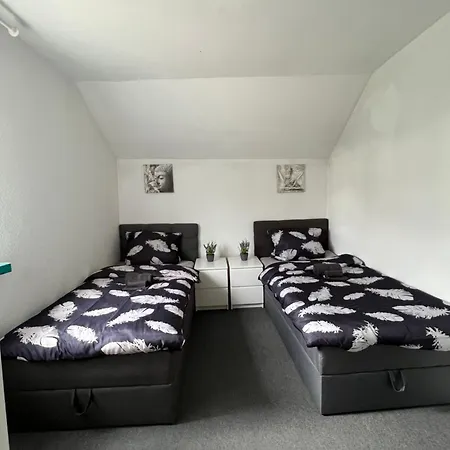 Monteurdomizil Uebach-palenberg *